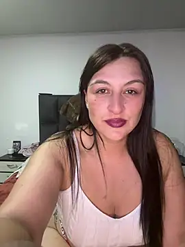 Snapshot of karolsuit89 chatting on July 2026 11:24:02 PM karolsuit89 online show from July 2026 11:24:02 PM