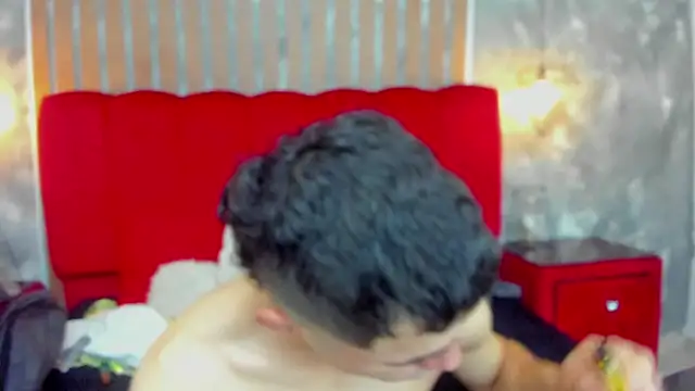 Snapshot of ZoeANDAlex_ chatting on July 2026 12:47:02 PM ZoeANDAlex online show from July 2026 12:47:02 PM