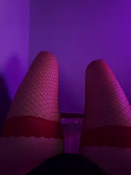 Snapshot of Kimmy_luxe chatting on July 2026 10:43:02 AM Kimmy luxe online show from July 2026 10:43:02 AM