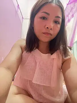 Snapshot of Phiea-nc94 chatting on July 2026 02:20:02 PM Phiea-nc94 online show from July 2026 02:20:02 PM