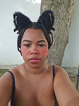Alexandra Jaramillo online show from July 2026 12:09:01 PM