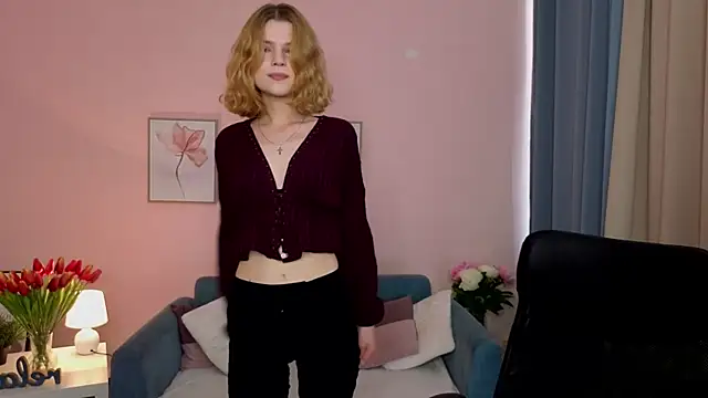 AliceeNova online show from June 2026 02:59:01 PM