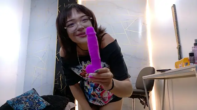 Snapshot of Nix_Siren chatting on August 2026 01:13:02 PM Nix Siren online show from August 2026 01:13:02 PM