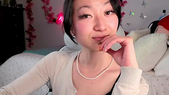 MySweetSofie online show from September 2025 10:43:01 PM