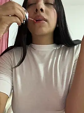 cherry skinnyy  online show from June 2026 01:10:01 AM