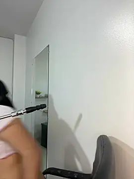 cherry skinnyy  online show from August 2026 03:52:02 AM