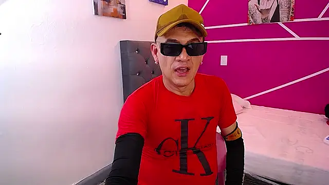 Cesirry  online show from June 2026 07:18:02 PM