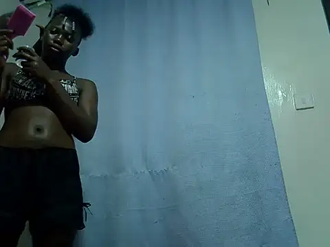 Snapshot of milky_gal_ebony chatting on July 2026 03:19:02 PM milky gal ebony online show from July 2026 03:19:02 PM