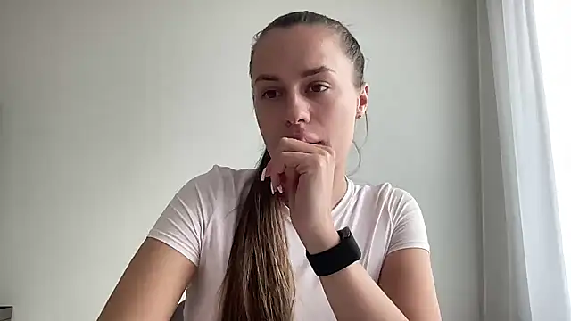 Snapshot of Meloriah chatting on June 2026 08:55:02 AM Meloriah online show from June 2026 08:55:02 AM