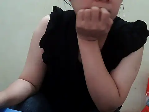 Snapshot of Mina-sesy chatting on June 2026 01:32:02 AM Mina-sesy online show from June 2026 01:32:02 AM