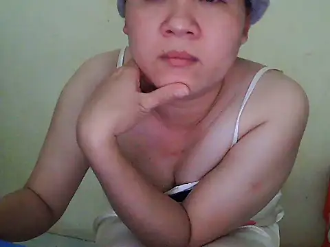 Snapshot of Mina-sesy chatting on July 2026 02:25:02 PM Mina-sesy online show from July 2026 02:25:02 PM