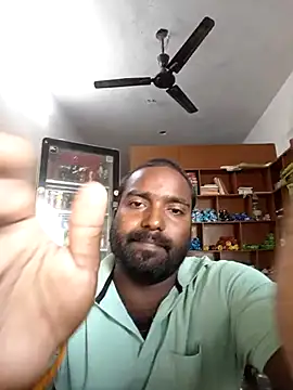 TinyBoy27 online show from July 2026 11:25:02 AM