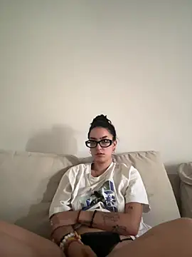 Snapshot of miabrunelli chatting on June 2026 12:30:02 PM miabrunelli online show from June 2026 12:30:02 PM