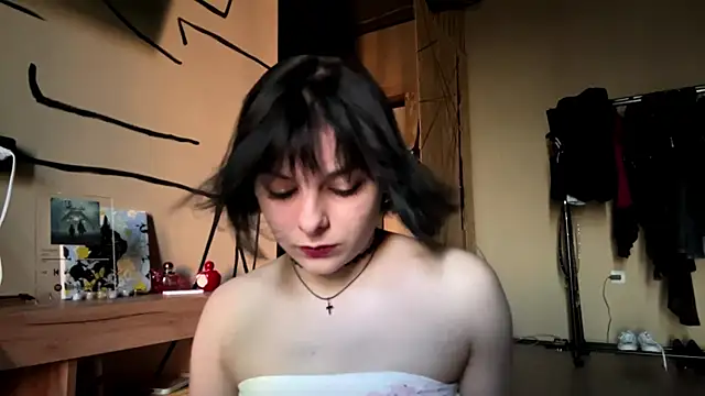 Snapshot of Reeegina chatting on June 2026 04:27:01 PM Reeegina online show from June 2026 04:27:01 PM