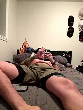 Snapshot of Sualazar chatting on January 2026 09:42:01 PM Sualazar online show from January 2026 09:42:01 PM