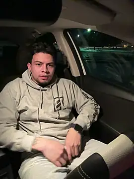 Snapshot of Sualazar chatting on February 2026 01:38:01 AM Sualazar online show from February 2026 01:38:01 AM