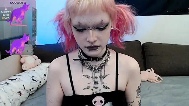 Snapshot of meow_nicole chatting on July 2026 05:32:01 AM meow nicole online show from July 2026 05:32:01 AM