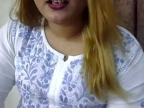 Snapshot of Sexyy_Sana chatting on July 2026 04:11:01 PM Sexyy Sana online show from July 2026 04:11:01 PM