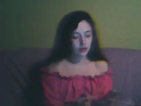 Corilyn online show from July 2026 07:40:02 PM