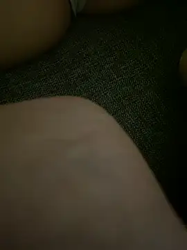 Snapshot of feetlilly chatting on June 2026 12:44:02 AM feetlilly online show from June 2026 12:44:02 AM