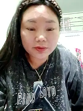 Snapshot of trangmy-love chatting on June 2026 10:12:02 AM trangmy-love online show from June 2026 10:12:02 AM