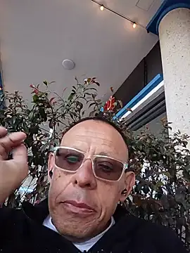 Snapshot of AlekNoir chatting on July 2026 01:31:01 PM AlekNoir online show from July 2026 01:31:01 PM