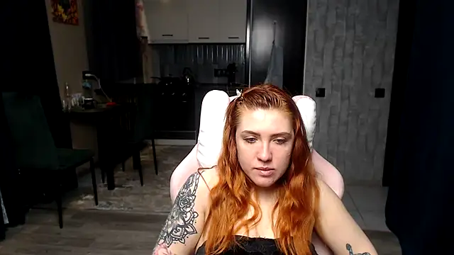 Reginasmilee online show from April 2026 02:53:02 AM