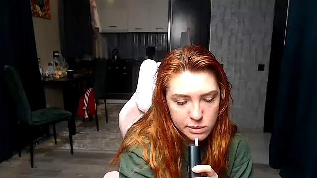 Reginasmilee online show from April 2026 02:55:01 AM