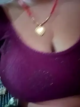 Snapshot of Hot_Shoniya chatting on July 2026 08:46:01 AM Hot Shoniya online show from July 2026 08:46:01 AM