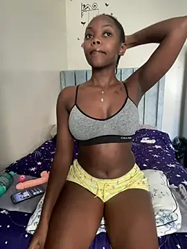 Snapshot of Youngangel4 chatting on July 2026 01:30:01 PM Youngangel4 online show from July 2026 01:30:01 PM