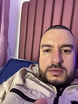 Nicola D Angelo online show from July 2026 08:22:01 PM