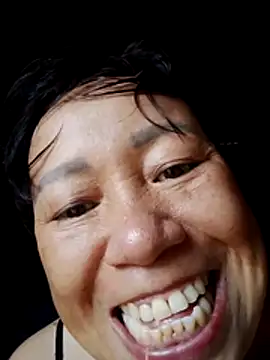 Snapshot of Moon_squirtt chatting on July 2026 03:22:01 AM Moon squirtt online show from July 2026 03:22:01 AM