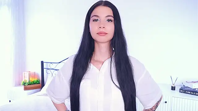 JaniceRedditt online show from June 2026 07:20:01 AM