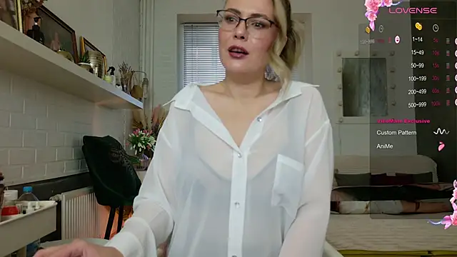 BeautyeyesLovely online show from November 2025 07:20:02 AM