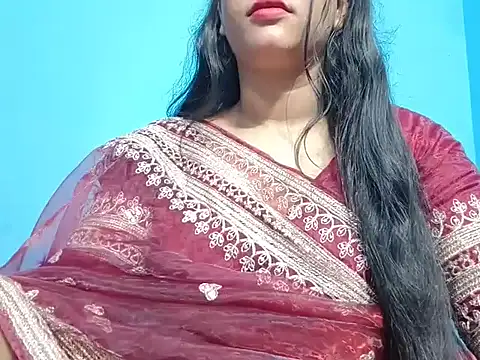 Snapshot of Adhiti_1 chatting on July 2026 05:28:02 PM Adhiti 1 online show from July 2026 05:28:02 PM