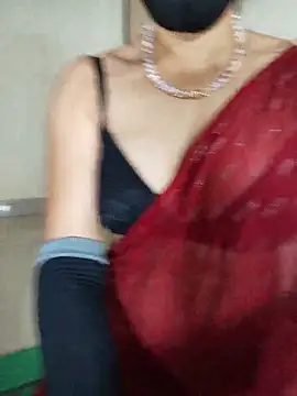 Snapshot of renu9dimple chatting on July 2026 04:43:02 AM renu9dimple online show from July 2026 04:43:02 AM