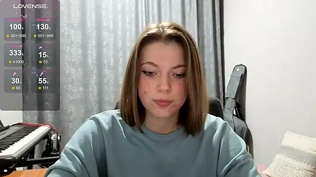 LoriYates online show from June 2026 08:32:02 PM