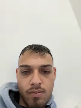 Snapshot of Erick_Santos39 chatting on July 2026 03:21:02 PM Erick Santos39 online show from July 2026 03:21:02 PM
