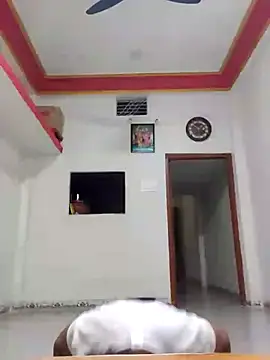 Snapshot of Yoursunnysuraj chatting on July 2026 05:02:02 AM Yoursunnysuraj online show from July 2026 05:02:02 AM