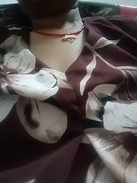 Riya2828 online show from June 2026 11:38:02 PM
