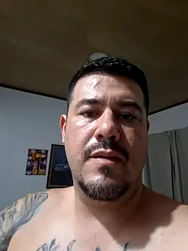 Snapshot of Xacuh chatting on August 2026 06:23:01 AM Xacuh online show from August 2026 06:23:01 AM