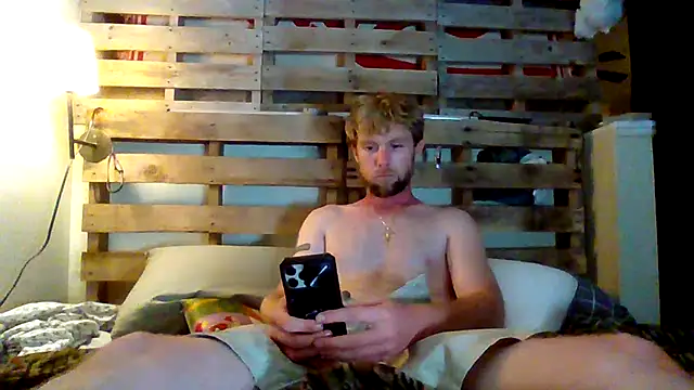 Snapshot of Drakeeestarr chatting on July 2026 03:45:02 AM Drakeeestarr online show from July 2026 03:45:02 AM