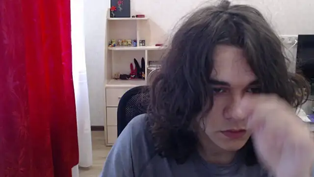 Snapshot of tiiiiiiiiim chatting on July 2026 03:03:02 PM tiiiiiiiiim online show from July 2026 03:03:02 PM