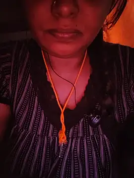 Snapshot of OfficialYazhiniStar chatting on July 2026 05:33:01 AM OfficialYazhiniStar online show from July 2026 05:33:01 AM