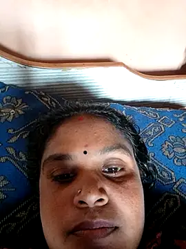 Snapshot of Divya_ranii chatting on July 2026 06:19:02 AM Divya ranii online show from July 2026 06:19:02 AM