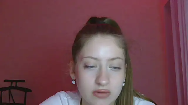 Snapshot of emilyyboo chatting on July 2026 10:03:01 PM emilyyboo online show from July 2026 10:03:01 PM