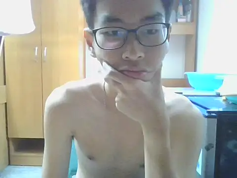Snapshot of Startopb chatting on July 2026 06:38:02 AM Startopb online show from July 2026 06:38:02 AM