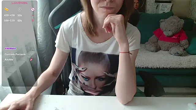   Alisa   online show from July 2026 12:30:01 PM