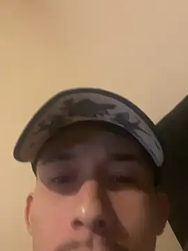 Snapshot of AgiotaDiGuerra chatting on July 2026 10:56:01 PM AgiotaDiGuerra online show from July 2026 10:56:01 PM