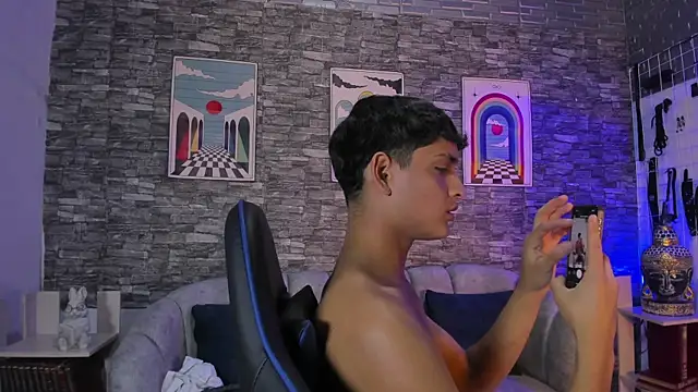 Snapshot of stevensantana1 chatting on July 2026 02:27:02 AM stevensantana1 online show from July 2026 02:27:02 AM